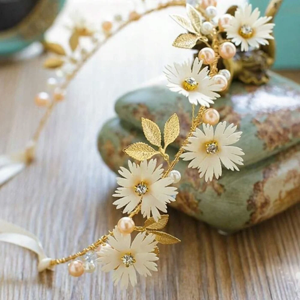 New & beautiful wedding headband flower pearl✨✨💕